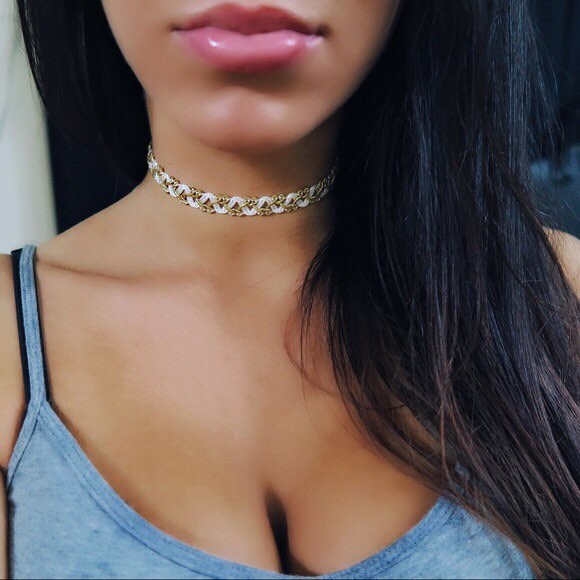 White & Gold Choker