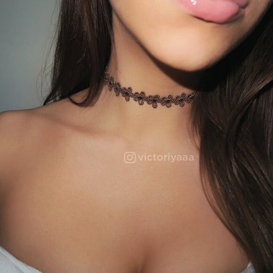 Tan Flower Choker