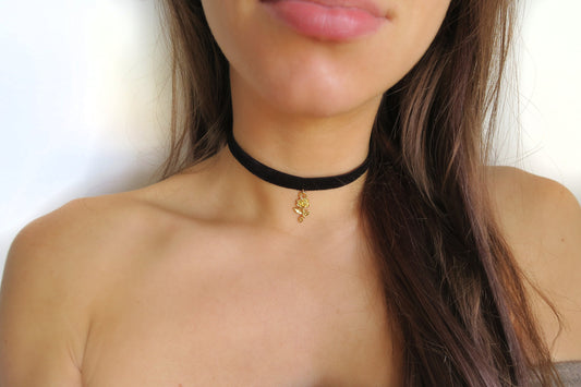 Rose Charm Choker