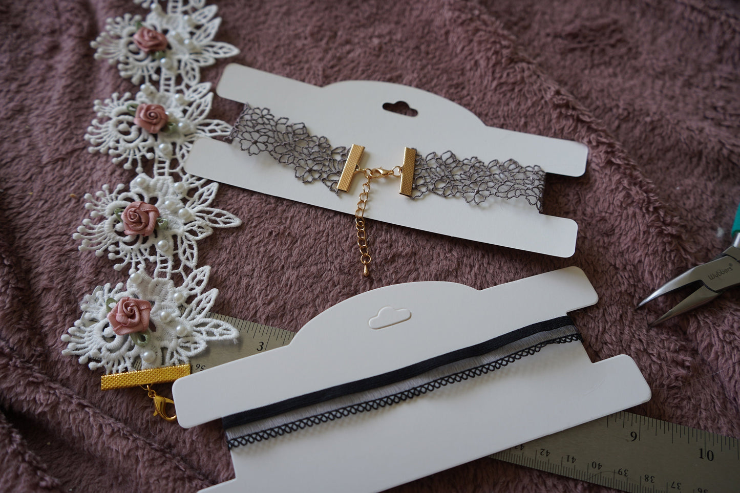 Fishnet Elastic Choker