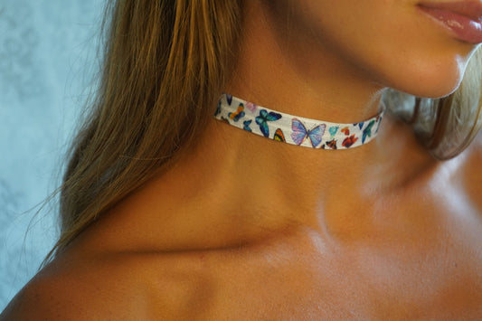 Butterfly Pattern Elastic Choker • 5/8ths Inch Fun Girls Kids Butterfly Choker
