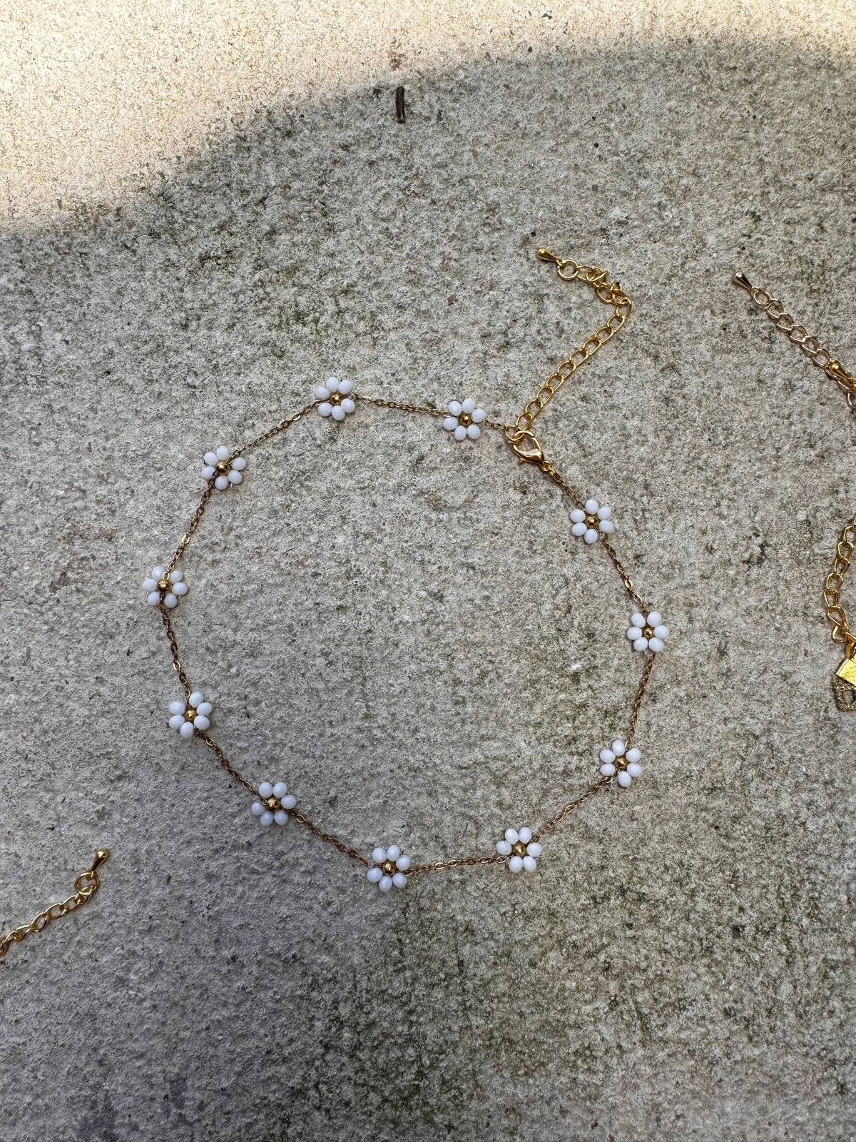 Black Beaded Flower Chain Choker