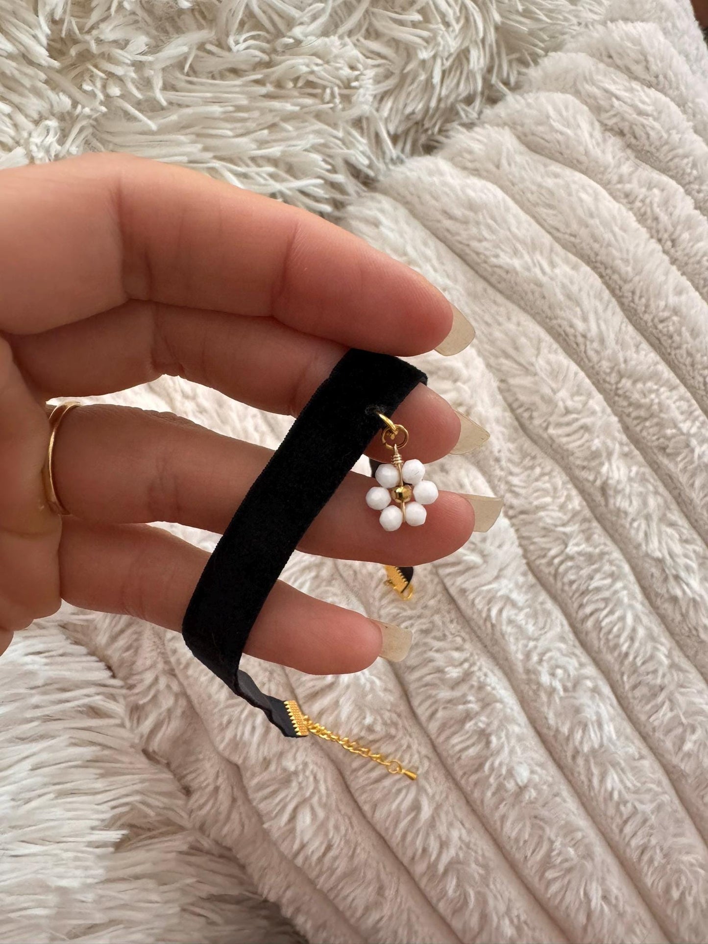 Flower Bead Charm Choker