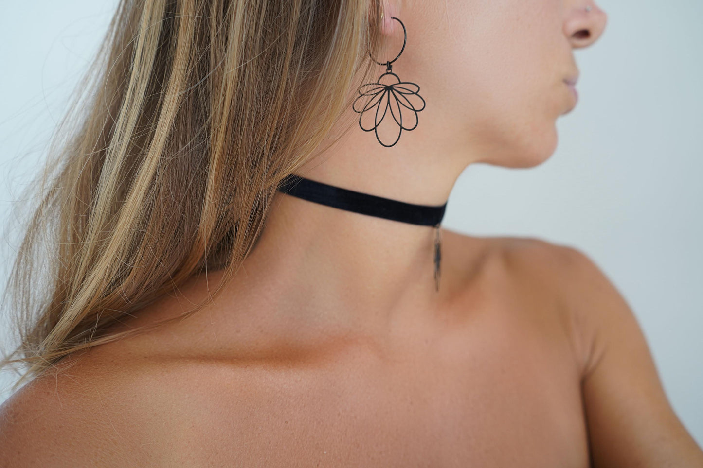 Choker & Earrings Bundle • Minimalist Lotus