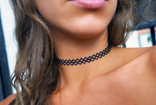 Geometric Lace Choker