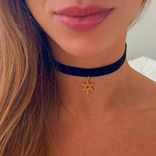 Winter Snowflake Charm Choker