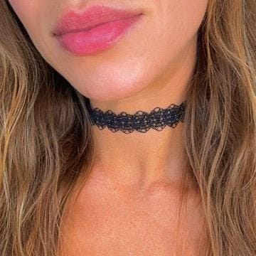 White Kaleidoscope Lace Choker