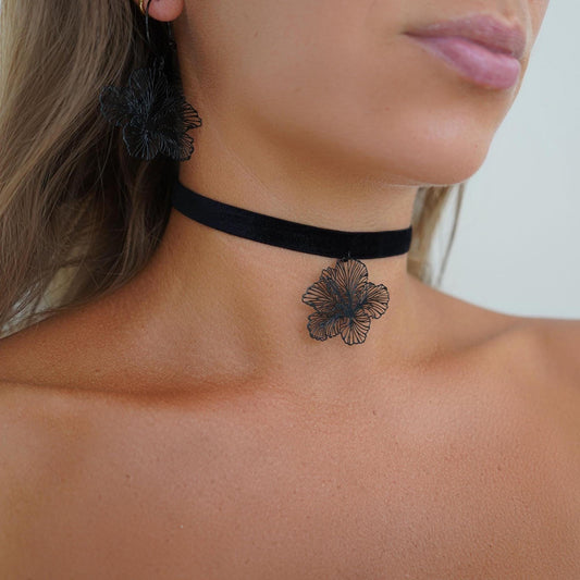Choker & Earrings Bundle • Hibiscus Flowers