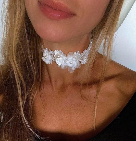 Pearls & Lace Bridal Choker