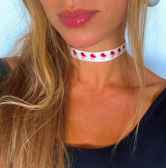 Crochet Hearts Choker • Two-Tone Valentines Day Necklace