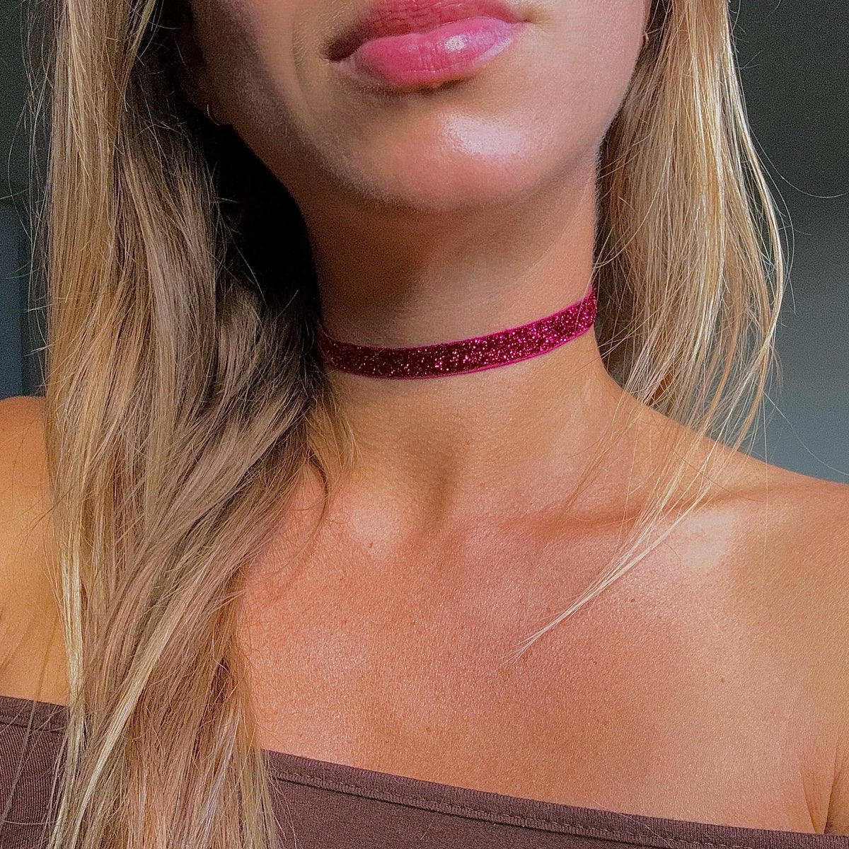 Magenta Glitter Elastic Choker