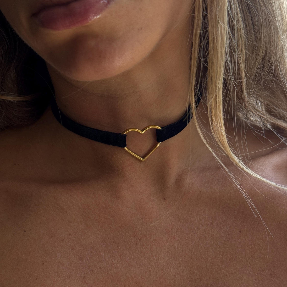 Heart Choker • 3/8ths Inch Width • Comfortable Elastic Velvet