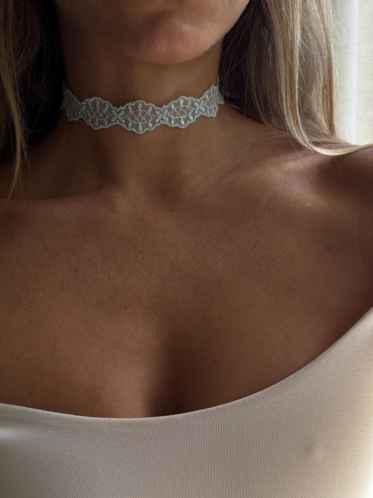 Light Blue Cloud Lace Choker