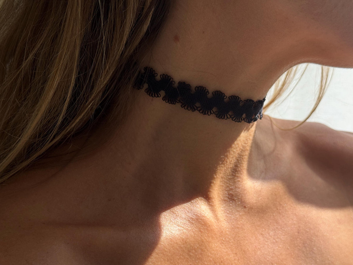 Black Squiggle Choker Necklace • Gothic Floral Elastic Lace